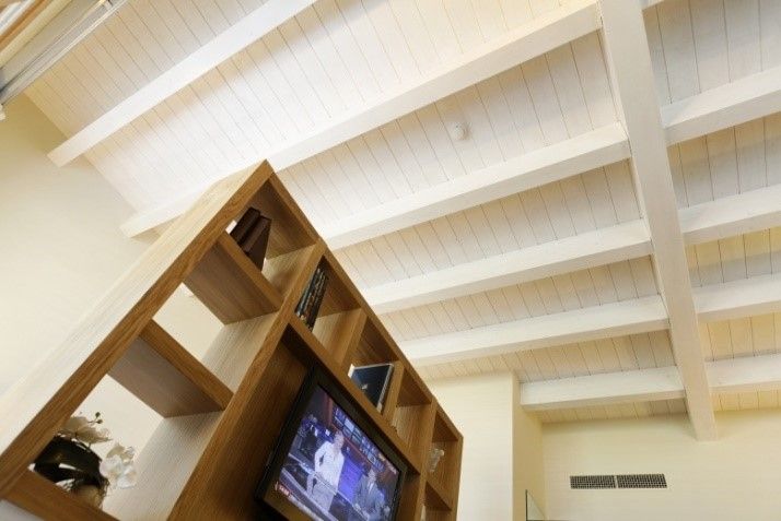 Gli interni in legno dell'Hotel Cristallo